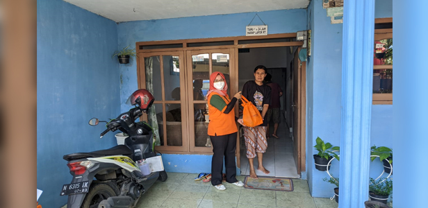 Ibu Ketua STIKes Kepanjen